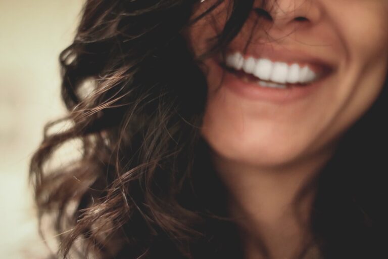 Why Do People Want the All Famous “Hollywood Smile”?